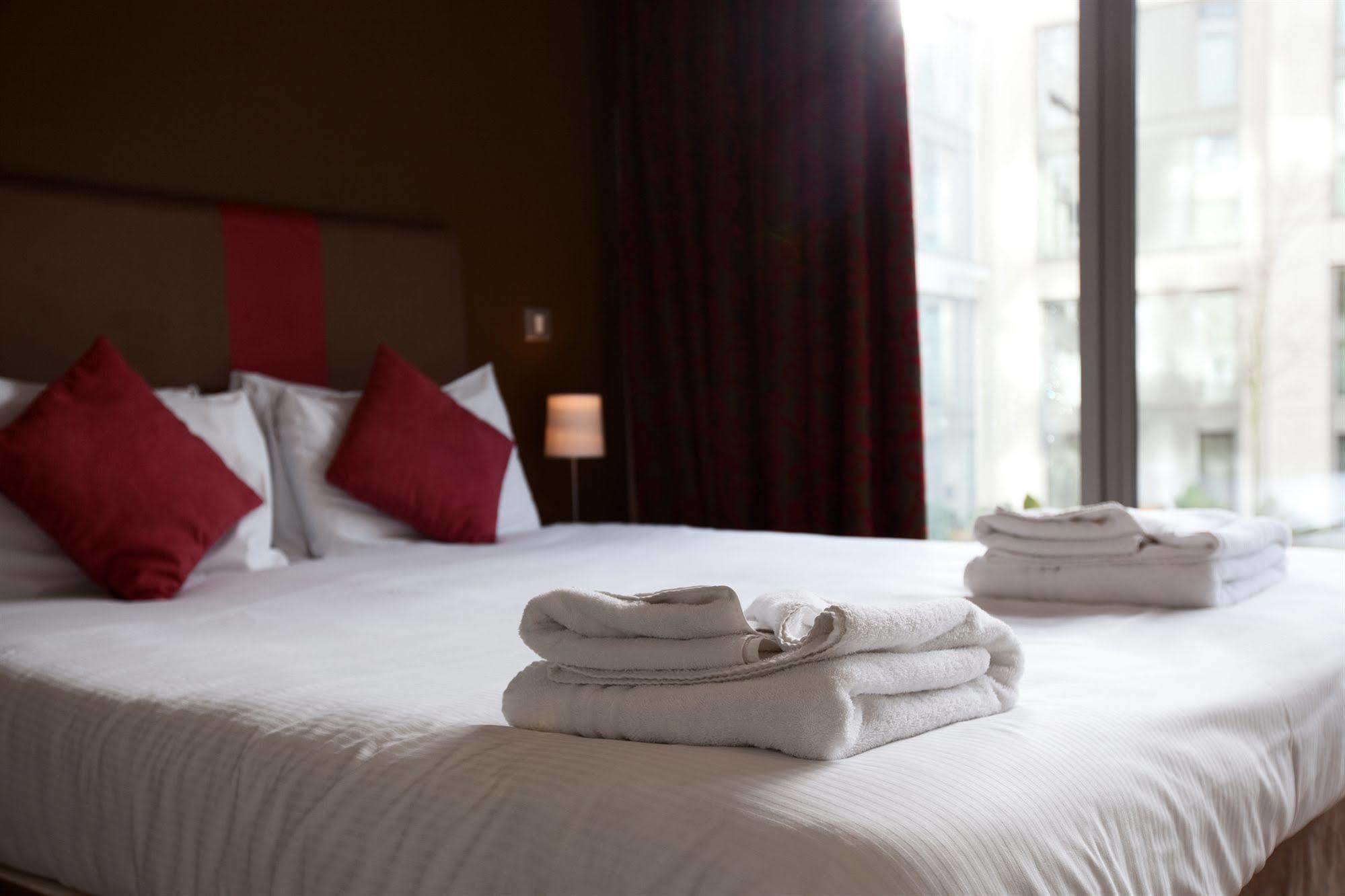 The Spires Serviced Apartments Birmingham Exterior foto